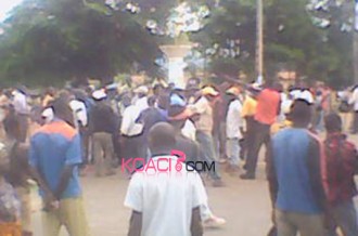 Côte dÂ’Ivoire: Après Bouaké, des ex- rebelles manifestent à  Man